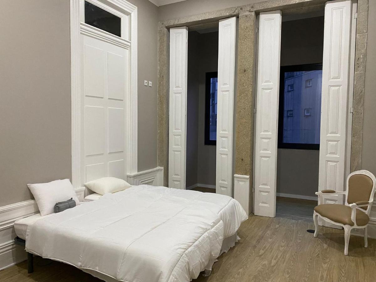 Evolue Hotel Порто Екстериор снимка
